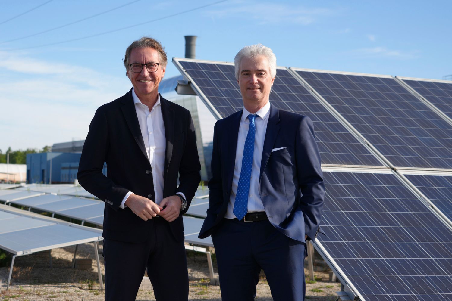 Erweiterung PV-Anlage Photovoltaik Contracting AMAG Austria Metall AG
CEO Leonhard Schitter
CEO Helmut Kaufmann