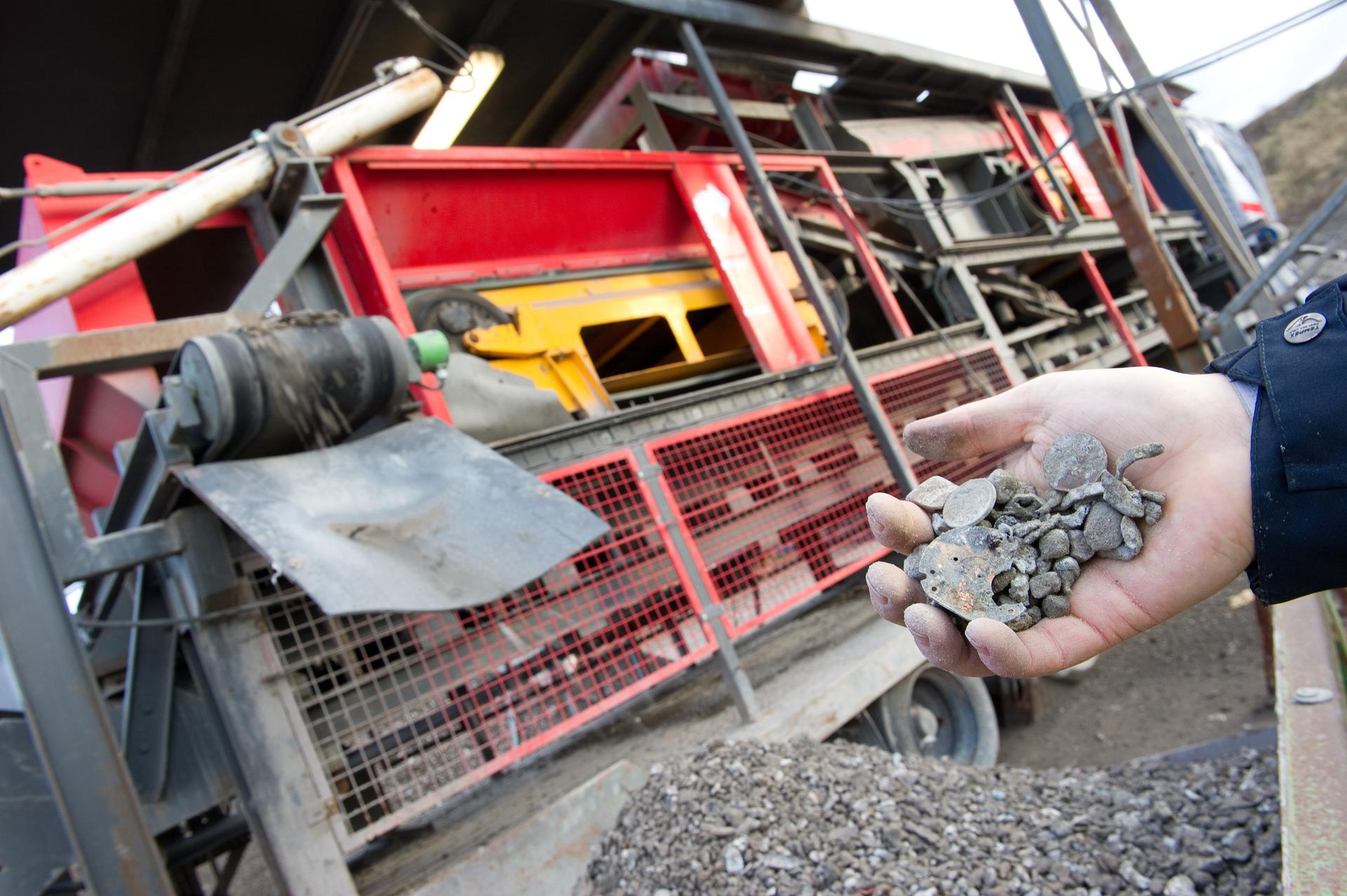 Wels WAV Umwelt Service US Abfallentsorgung Schlackeaufbereitung AMR Austrian Metal Recovery