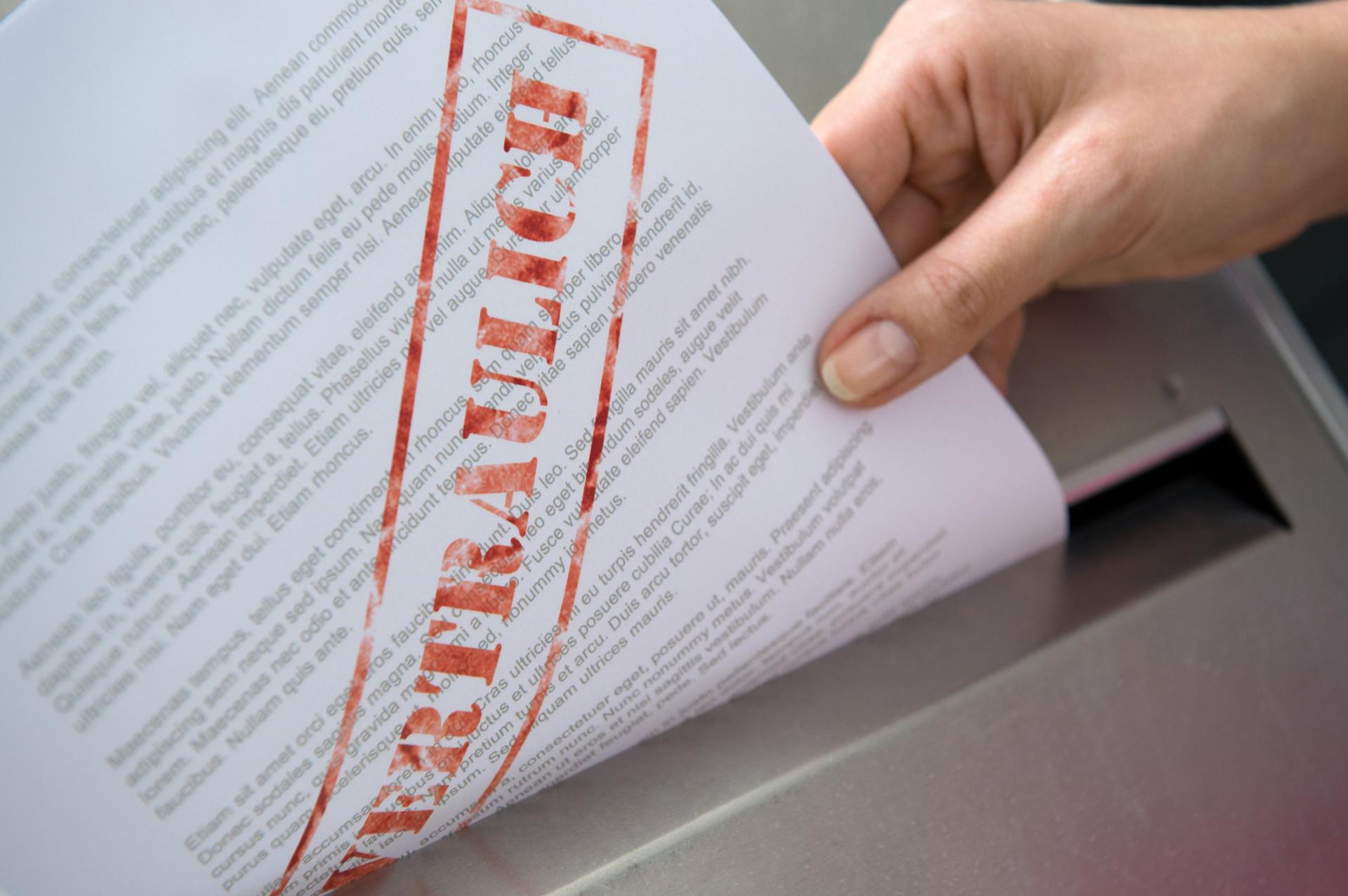 Aktenvernichtung Datenvernichtung Bäckermühlweg Papiersortierung Altpapier Entsorgung Müll Fraktion