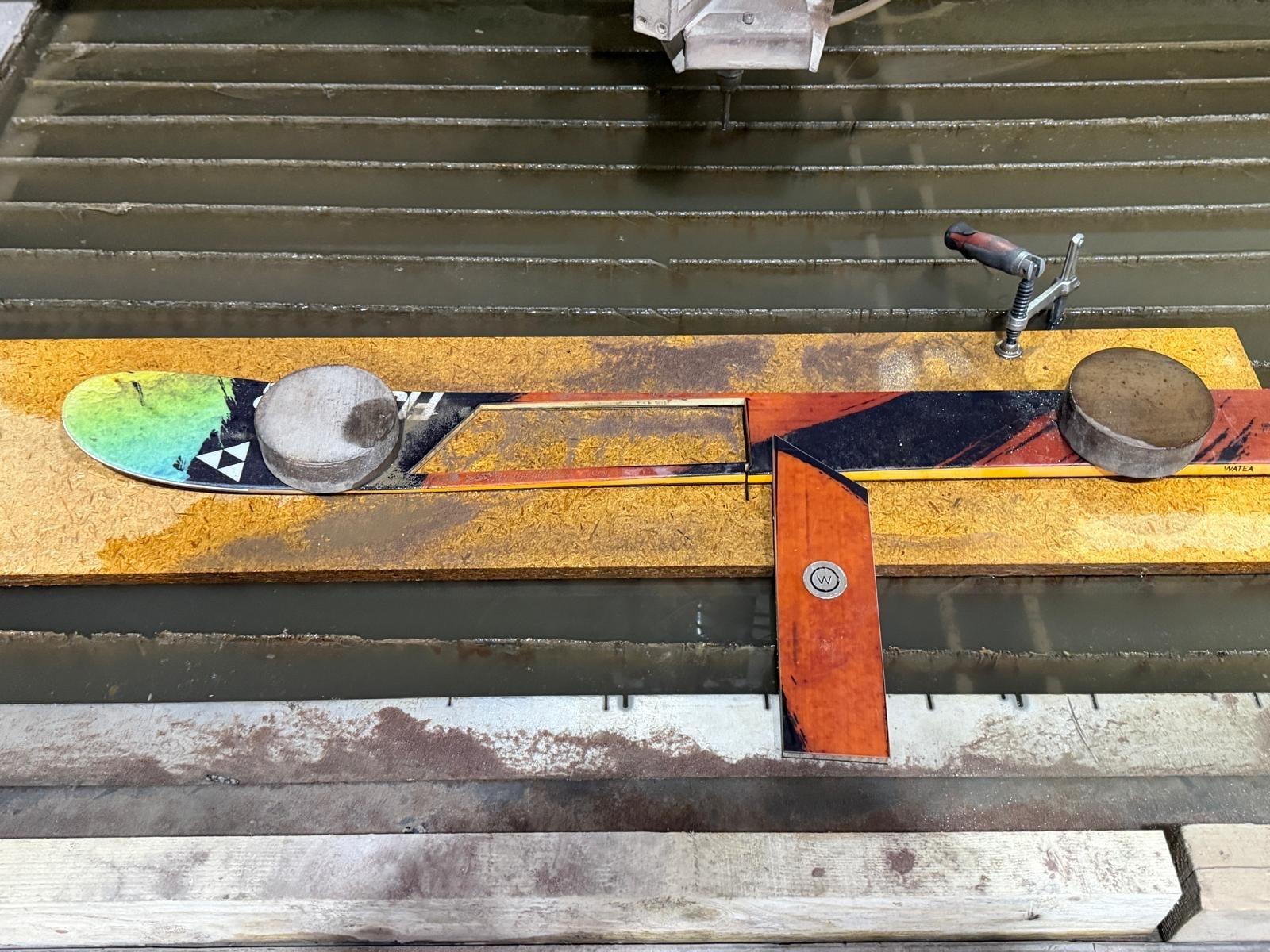 Ski-Restoration Sportpokal, Ski-Aufbereitung, alte Ski, Sportpokal, Ski-Pokal