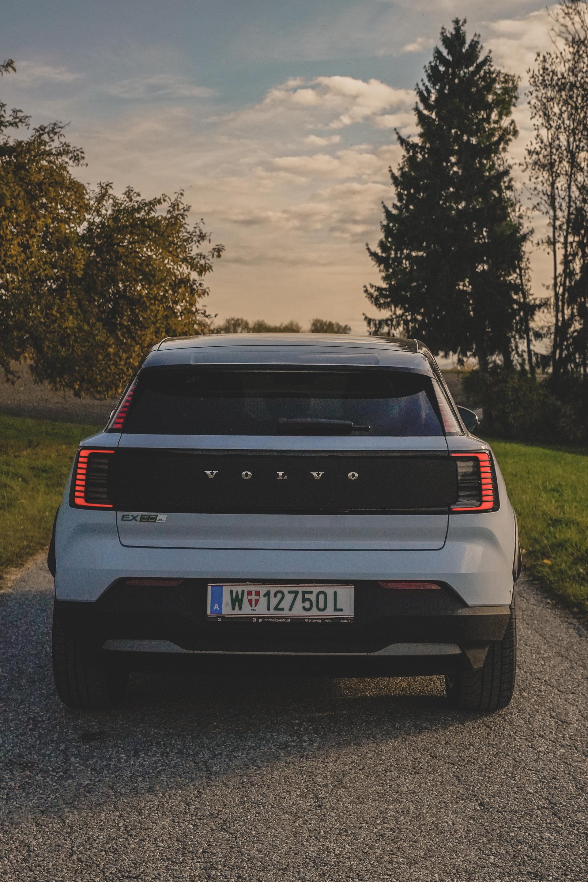 Volvo EX30 CC